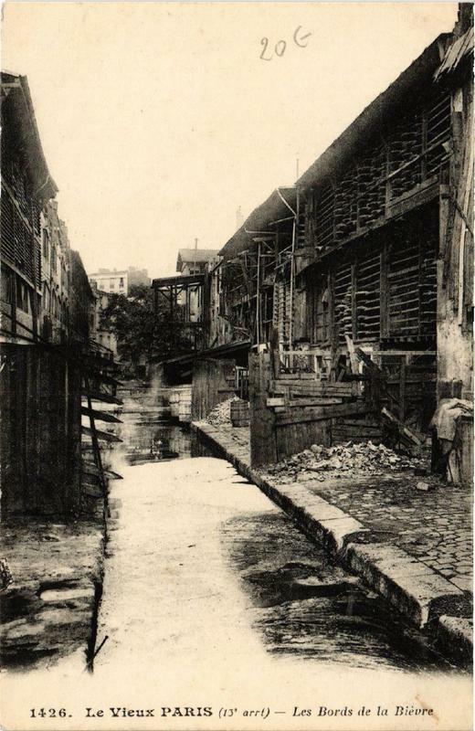 Carte postale ancienne Paris (13e) Les Bords de la Bievre à Paris 13e