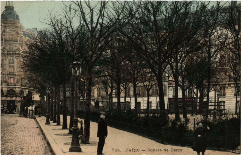 Carte postale ancienne Square de Bercy à Paris 12e
