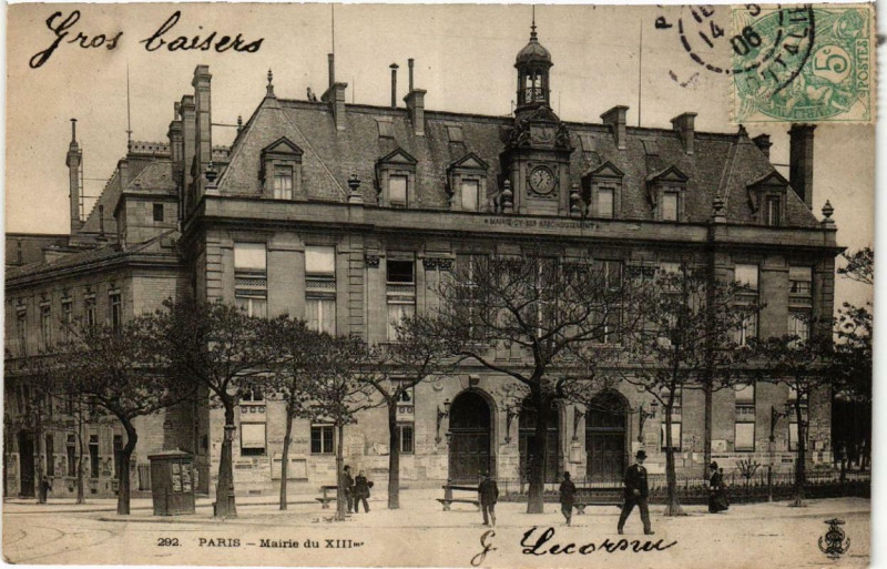 Carte postale ancienne Mairie du XIIIme à Paris 13e