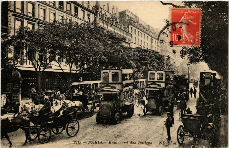 Carte postale ancienne Boulevard des Italiens à Paris 2e