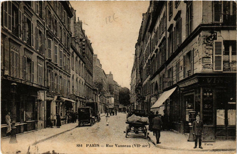 Carte postale ancienne Paris (7e) Rue Vanneau à Paris 7e
