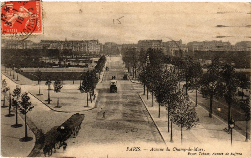 Carte postale ancienne Paris (7e) Avenue du Champ-de-Mars à Paris 7e