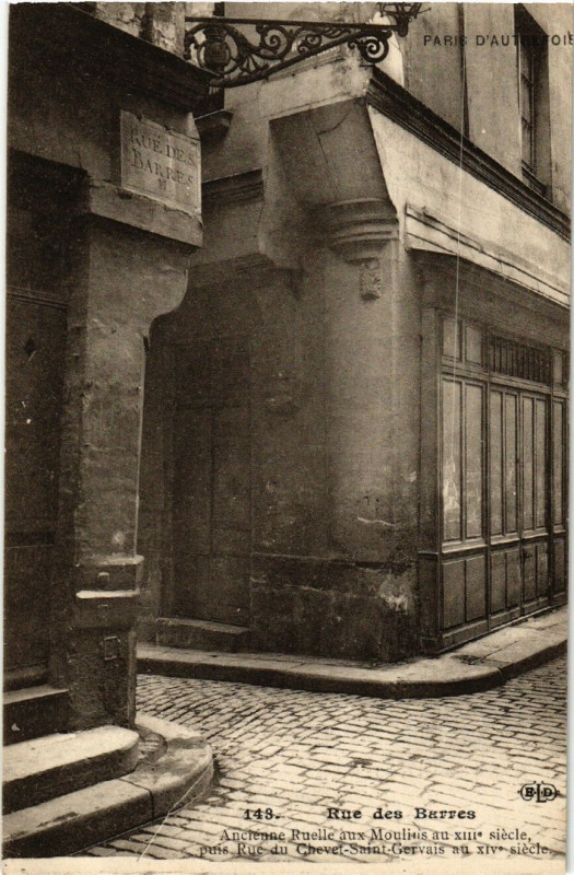 Carte postale ancienne Paris (4e) Rue des Barres. Ancienne Ruelle aux Moulins à Paris 4e