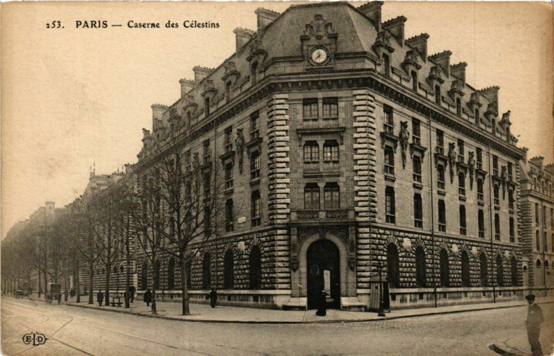 Carte postale ancienne Paris 4e Caserne des Celestins ed. E.L.D à Paris 4e