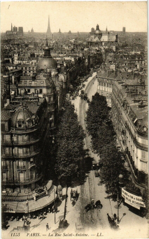 Carte postale ancienne Paris (4e) La Rue Saint-Antoine à Paris 4e