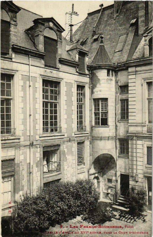 Carte postale ancienne Paris (4e) Les Francs-Bourgeois. Tourelle de l'Angle à Paris 4e
