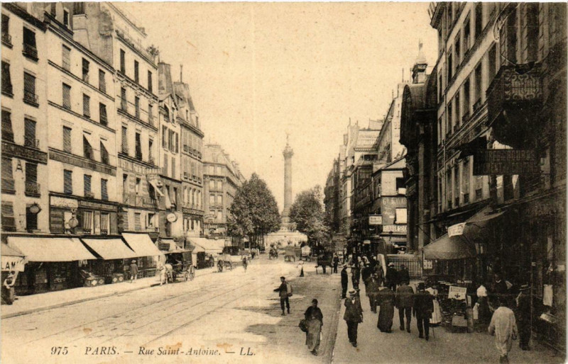 Carte postale ancienne Paris (4e) Rue Saint-Antoine à Paris 4e