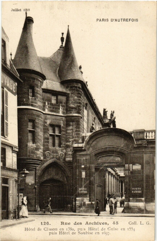 Carte postale ancienne Paris (4e) 45 Rue des Archives. Hotel de Clisson à Paris 4e
