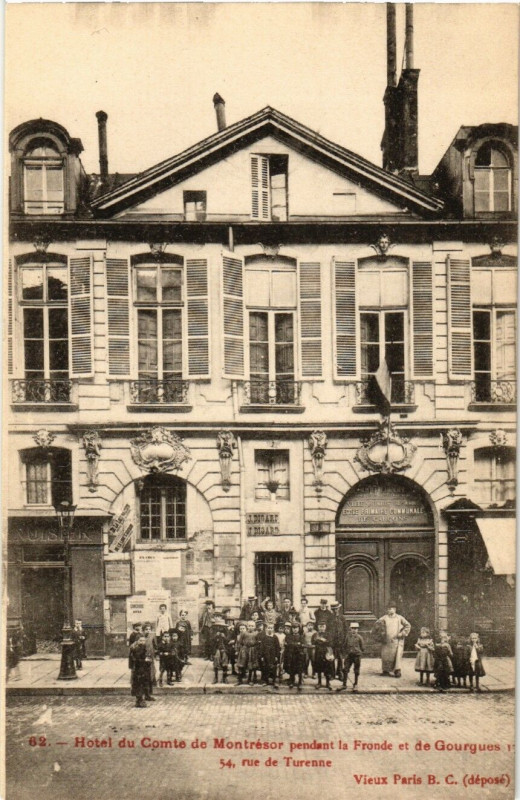 Carte postale ancienne Paris (4e) 54 rue de Turenne. Hotel du Comte de Montresor à Paris 4e