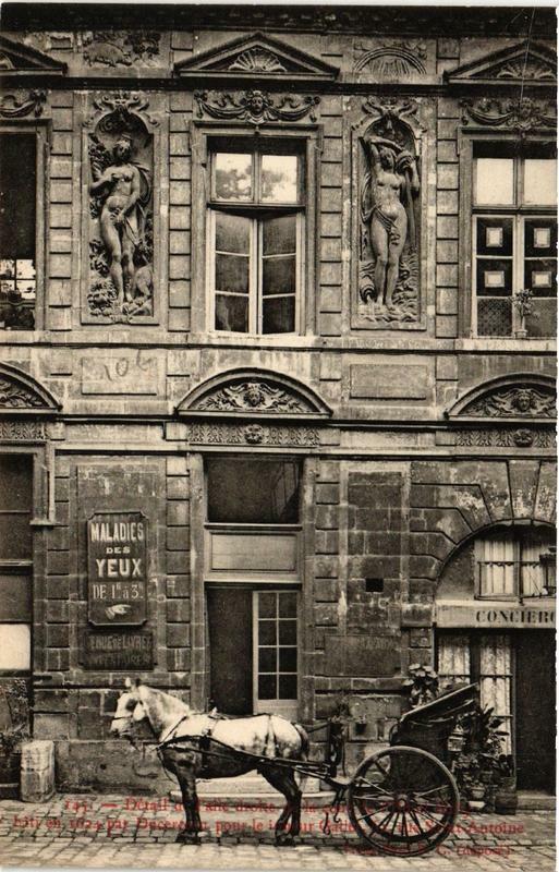 Carte postale ancienne Paris (4e) 62 Rue Saint-Antoine à Paris 4e