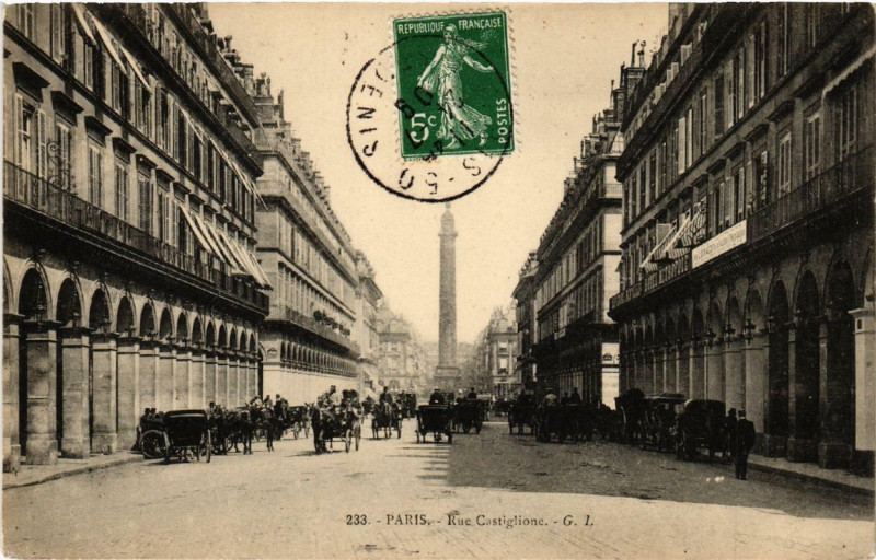 Carte postale ancienne Paris (1e) Rue Castiglione à Paris 1er