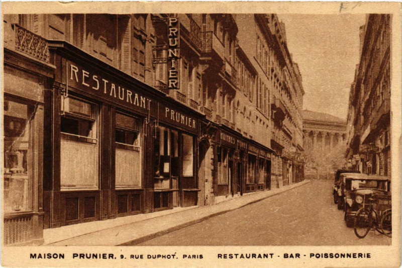 Carte postale ancienne Paris (1e) 9 rue Duphot. Maison Prunier à Paris 1er