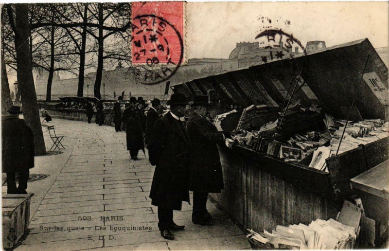 Carte postale ancienne Paris Sur les Quais. Les Bouquinistes à Paris