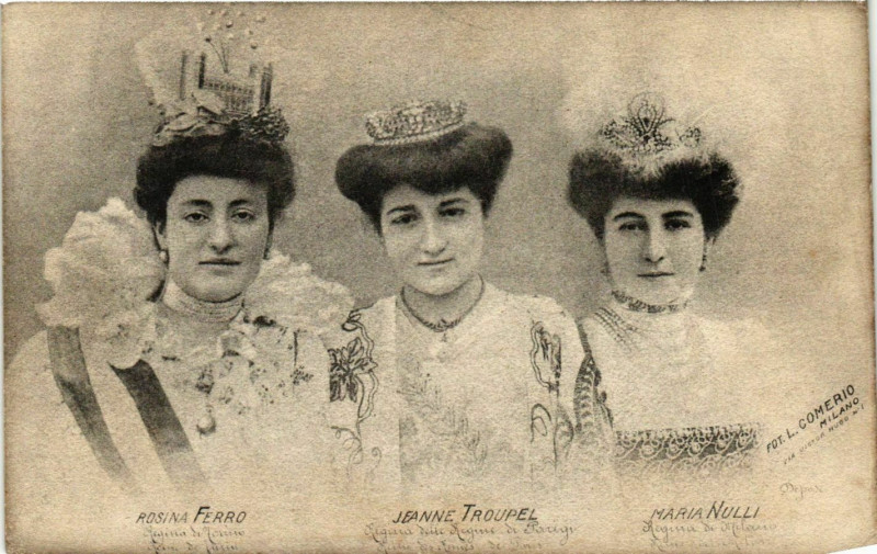 Carte postale ancienne Paris Mi-Careme Les Reines à Paris