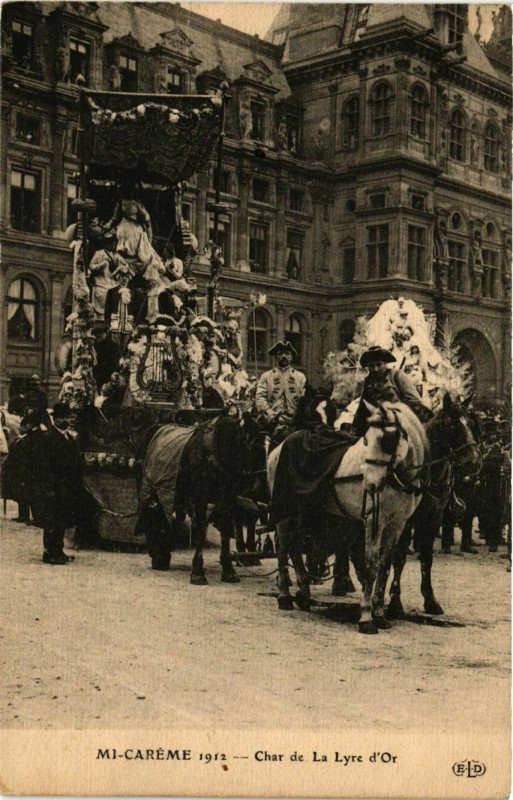 Carte postale ancienne Paris Mi-Careme 1912 Char de la Lyre d'Or à Paris