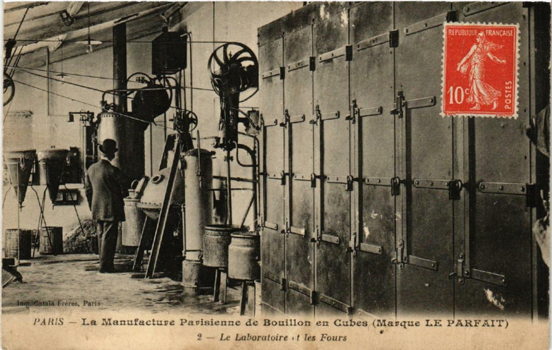 Carte postale ancienne Paris La Manufacture Parisienne de Bouillon en Cubes. Le Parfait à Paris