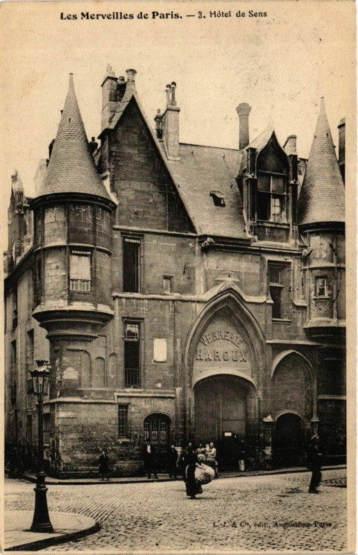 Carte postale ancienne Hôtel de Sens à Paris 4e
