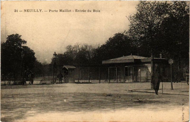 Carte postale ancienne Porte Maillot - Entrée du Bois à Paris 16e