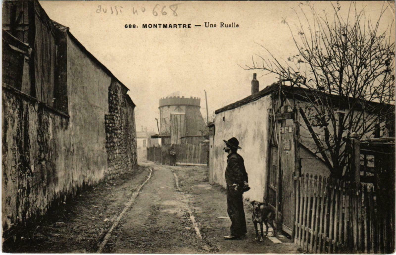 Carte postale ancienne Montmartre - Une Ruelle à Paris 18e