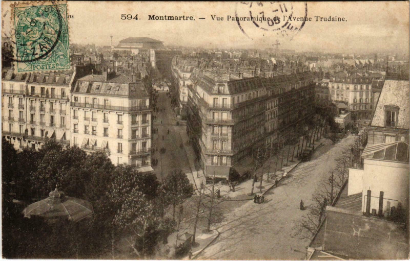 Carte postale ancienne Montmartre - Vue Panoramique de l'Avenue Trudaine à Paris 9e