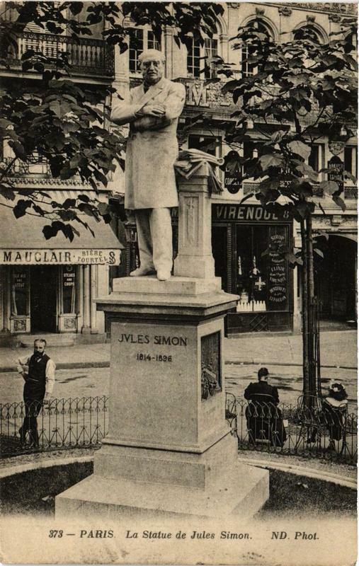 Carte postale ancienne Paris 8e Statue de Jules Simon. Nd Phot à Paris 8e