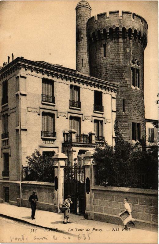 Carte postale ancienne La Tour de Passy à Paris 16e