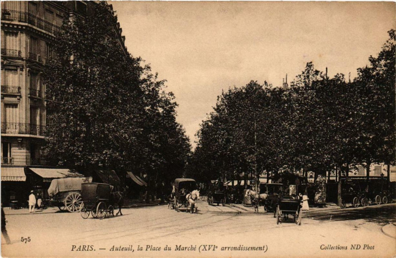 Carte postale ancienne Auteuil - la Place du Marché à Paris 16e