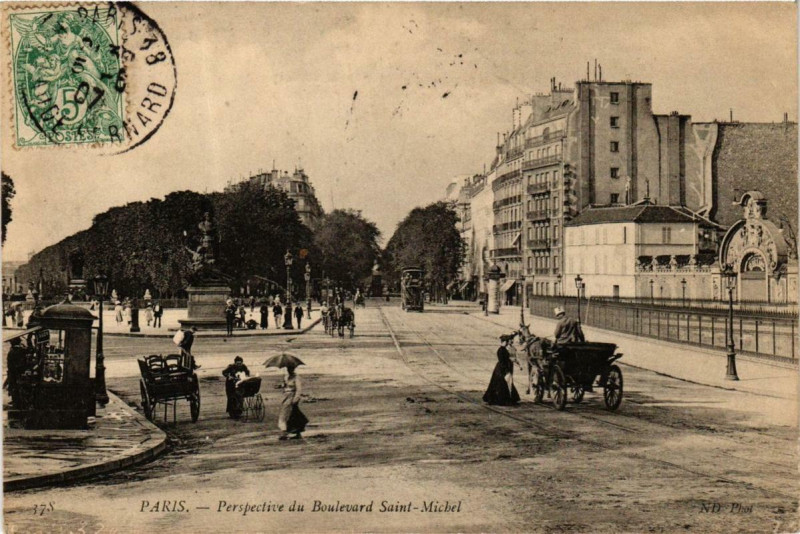 Carte postale ancienne Paris 6e Perspective du Bd Saint-Michel. Nd Phot à Paris 6e