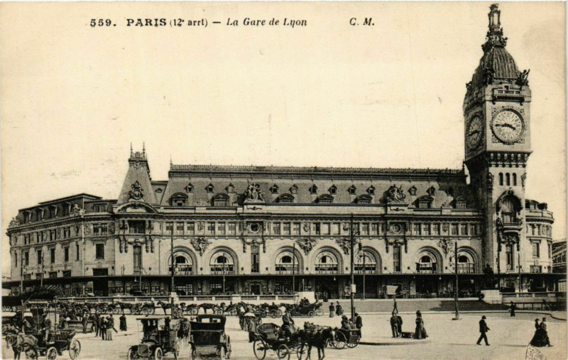 Carte postale ancienne Paris 12e Gare de Lyon ed. C.M à Paris 12e