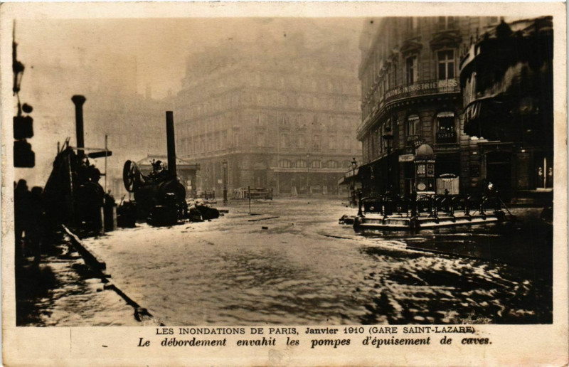 Carte postale ancienne Paris Les Inondations 1910 Gare Saint-Lazare electro-photographie à Paris