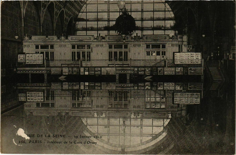 Carte postale ancienne Paris Crue de la Seine 1910 Gare d'Orsay Intérieur à Paris