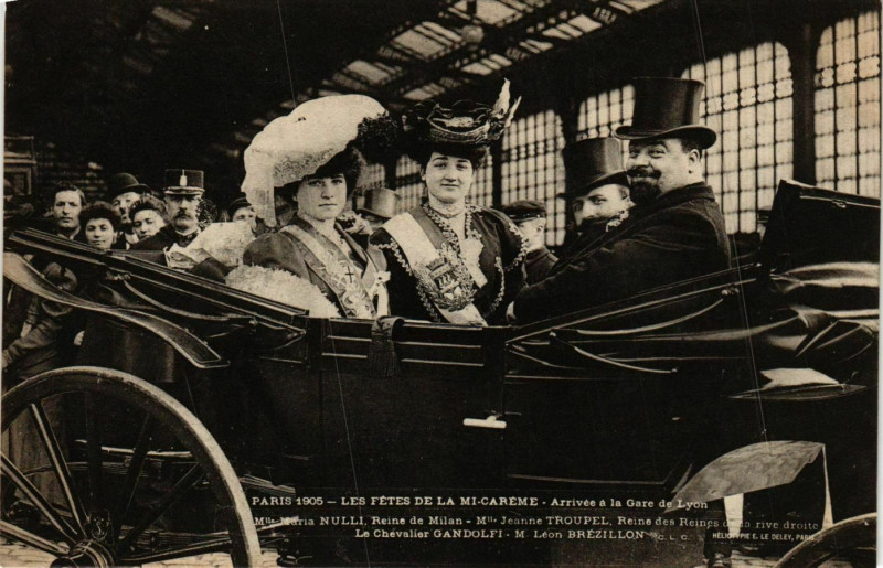Carte postale ancienne Paris Mi-Careme 1905 Arrivée a la Gare de Lyon à Paris