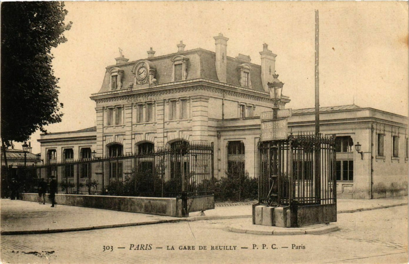 Carte postale ancienne Paris 12e Gare de Reuilly ed. P.P.C à Paris 12e