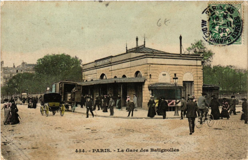 Carte postale ancienne La Gare des Batignolles à Paris 17e