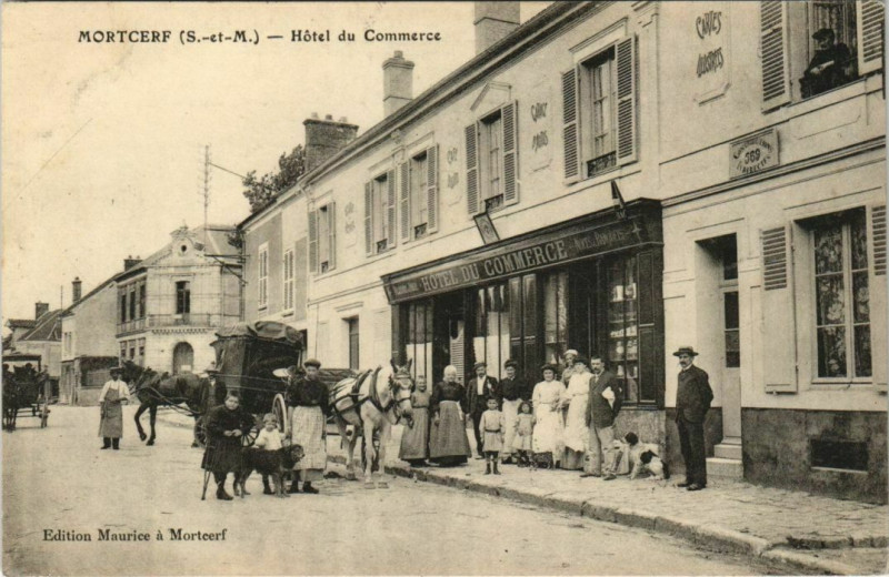 Carte postale ancienne Montcerf Hotel du Commerce