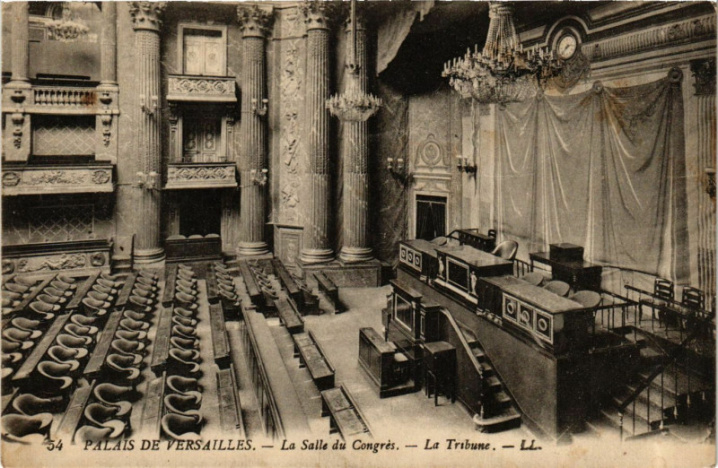 Carte postale ancienne Palais de Versailles - La Salle du Congres - La Tribune à Versailles