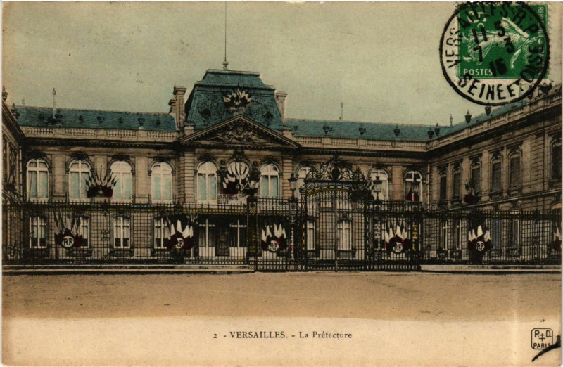 Carte postale ancienne Versailles - La Préfecture à Versailles