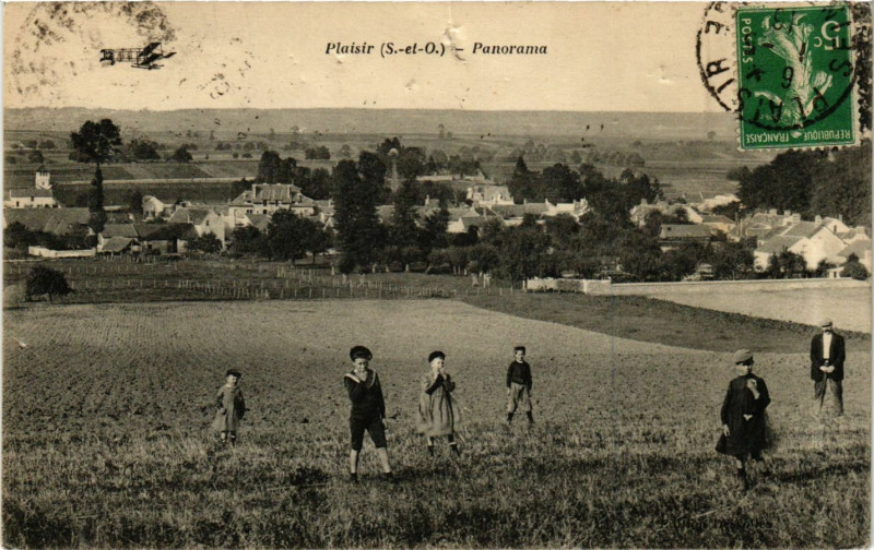 Carte postale ancienne Plaisir - Panorama à Plaisir