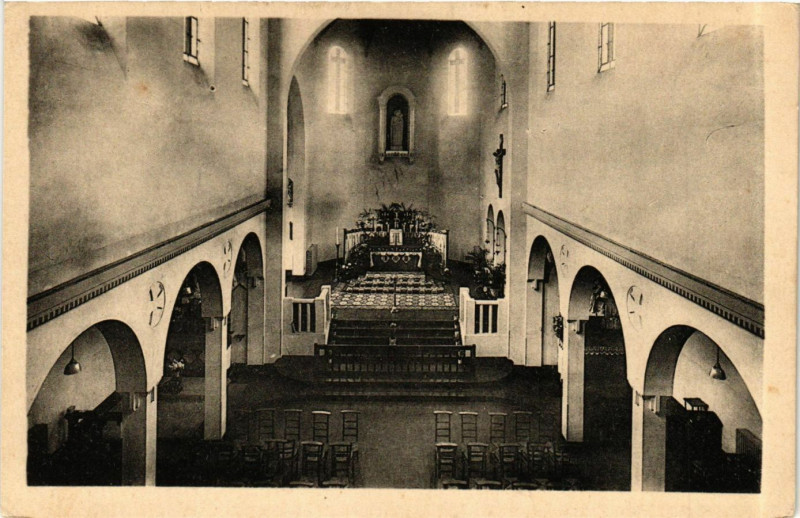 Carte postale ancienne Couvent des Capucins Boulevard de Glatigny Versailles Eglise à Versailles
