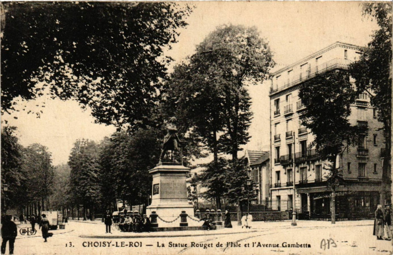 Carte postale ancienne Choisy-le-Roi - La Statue Rouget de L'Isle et l'Avenue Gambetta à Choisy-le-Roi