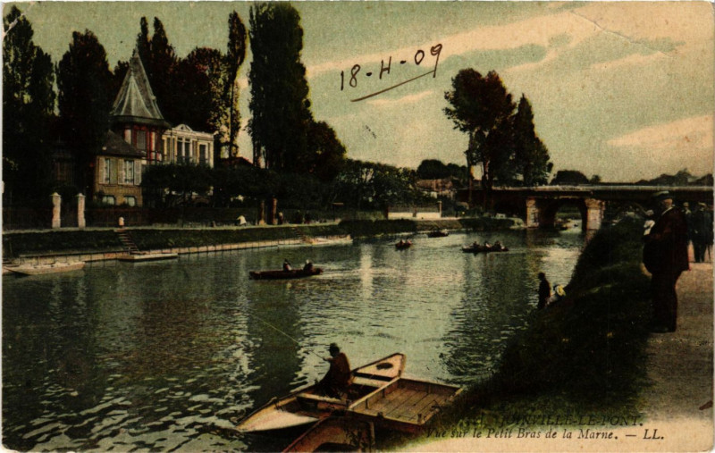 Carte postale ancienne Joinville-le-Pont - Vue sur le Petit Bras de la Marne à Joinville-le-Pont