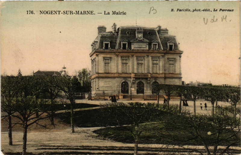 Carte postale ancienne Nogent-sur-Marne - La Mairie à Nogent-sur-Marne