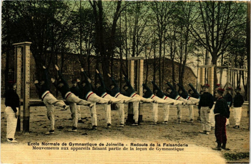 Carte postale ancienne Joinville-le-Pont Redoute de la Faisenderie à Joinville-le-Pont
