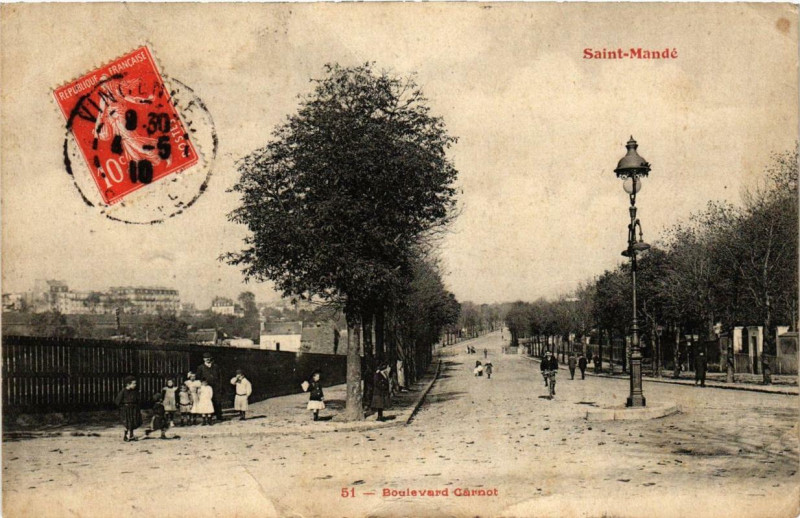 Carte postale ancienne Saint-Mande Boulevard Carnot à Saint-Mandé