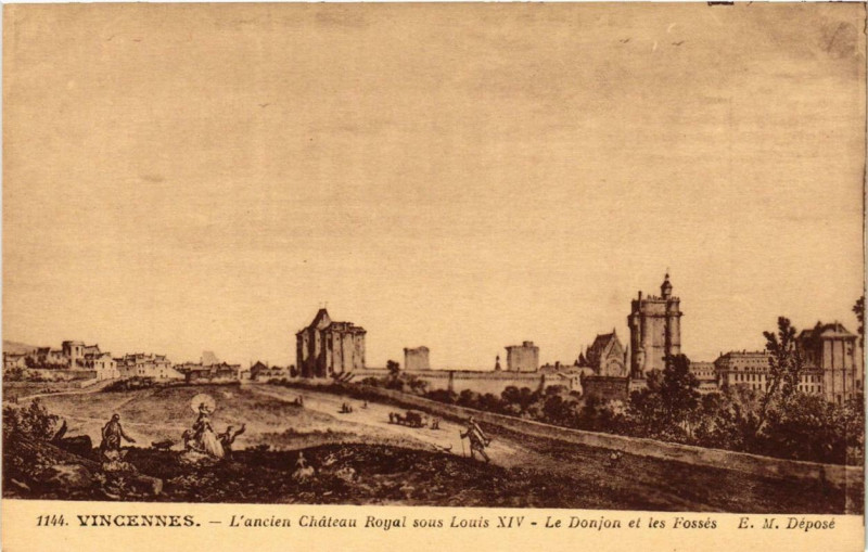 Carte postale ancienne Vincennes L'ancien Chateau Royal Le Donjon et les Fossés à Vincennes