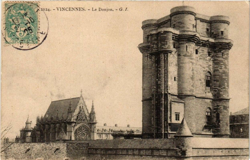 Carte postale ancienne Vincennes Le Donjon à Vincennes