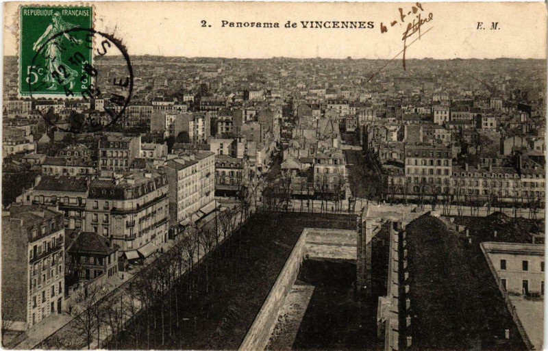 Carte postale ancienne Vincennes Panorama à Vincennes
