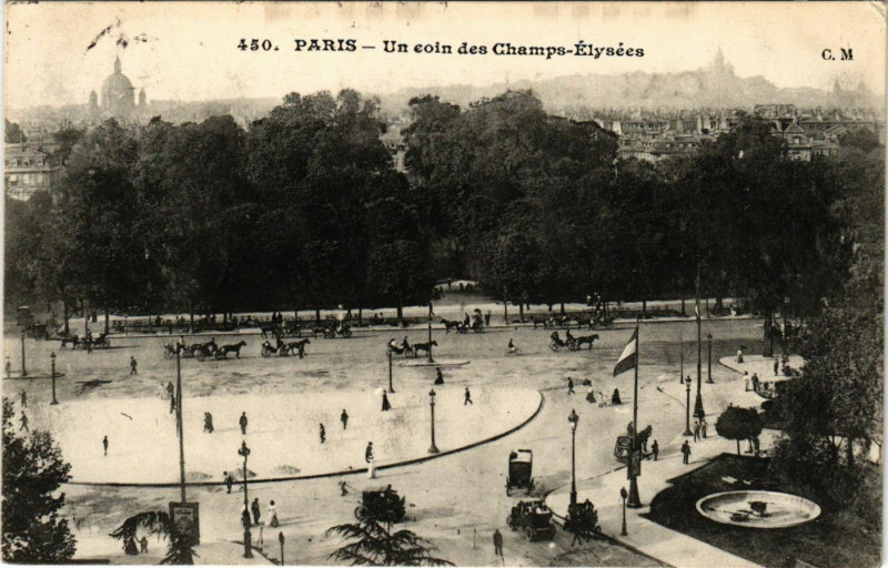 Carte postale ancienne Paris 8e - Un coin des Champs-Elysées à Paris 8e