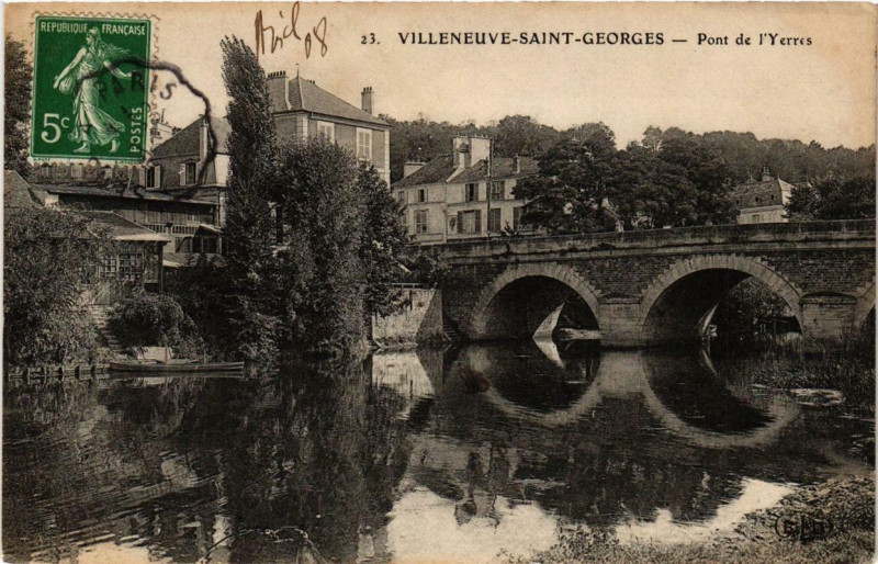 Carte postale ancienne Villeneuve-Saint-Georges Pont de l'Yerres à Villeneuve-Saint-Georges
