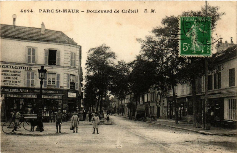 Carte postale ancienne Parc Saint-Maur Boulevard de Creteil à Créteil